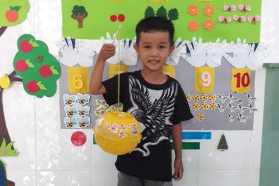 Hoạt động vui hội trăng rằm_ Lớp Lá 1